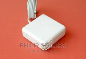 A1424 85W Power Adapter