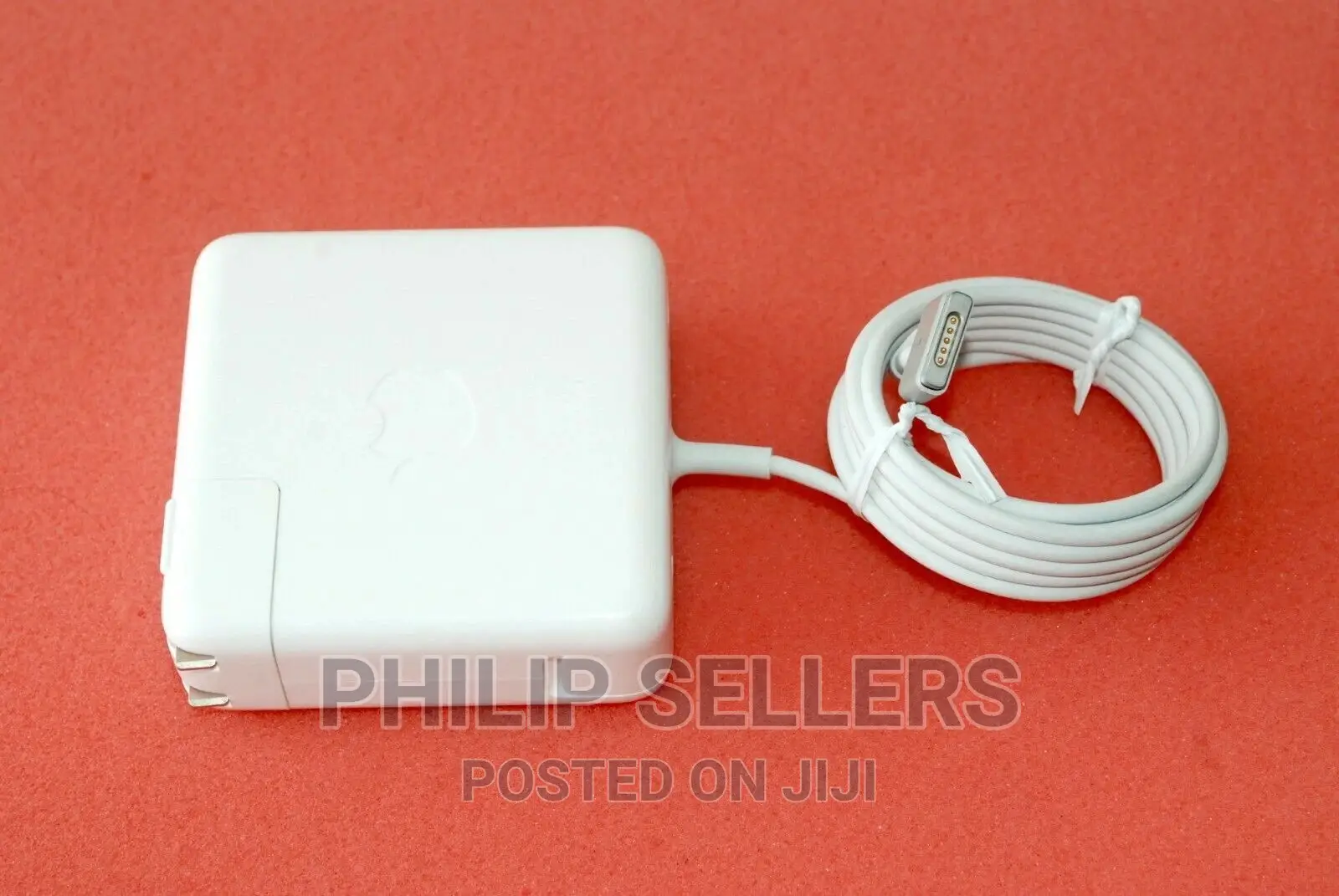 A1424 85W Power Adapter