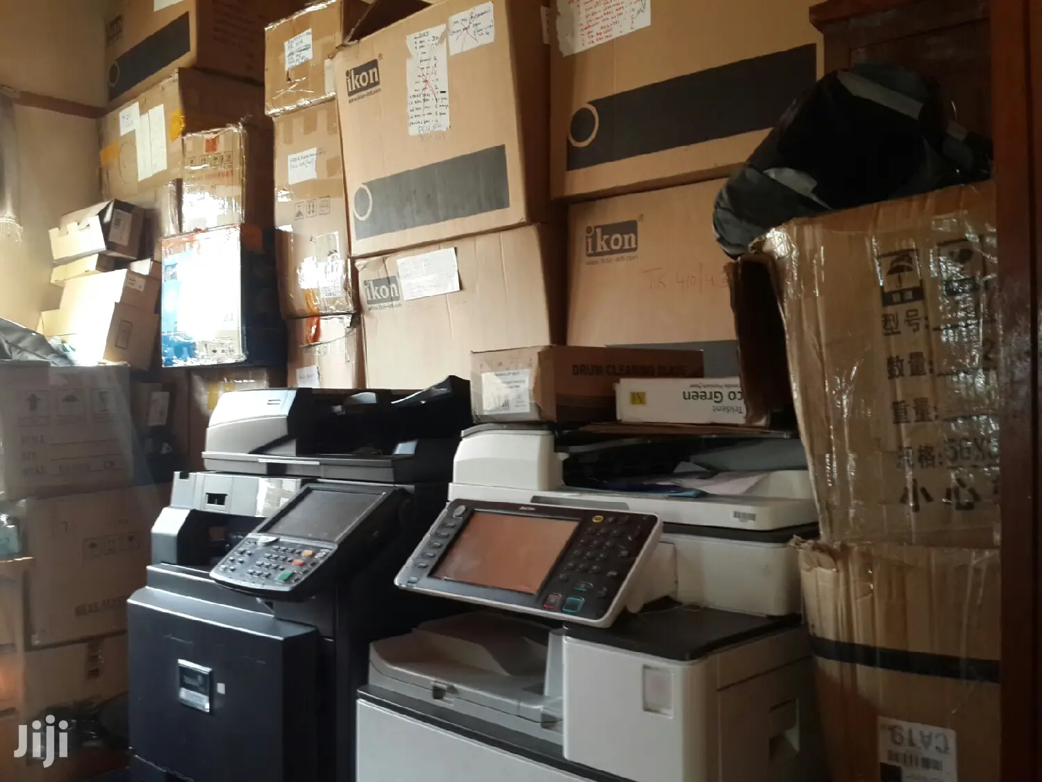 Bulk Print, Scan And Photocopy Services.