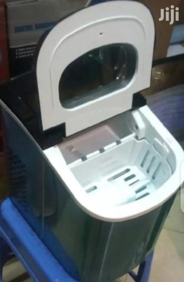 The Newest Ice Maker Machine