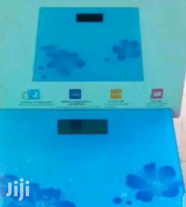 Affordable Digital Bathroom Scale - thumbnail 2