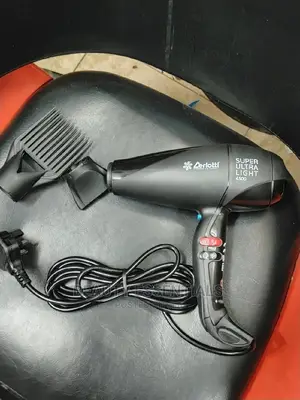 Super Utra Light Blowdryer