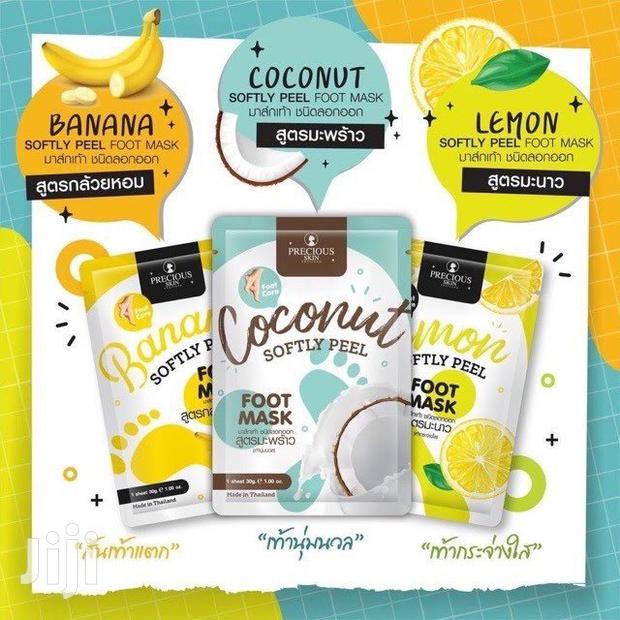 Softly Peel Foot Masks - thumbnail 4