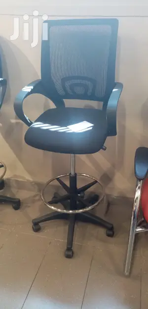 Cashier Chair
