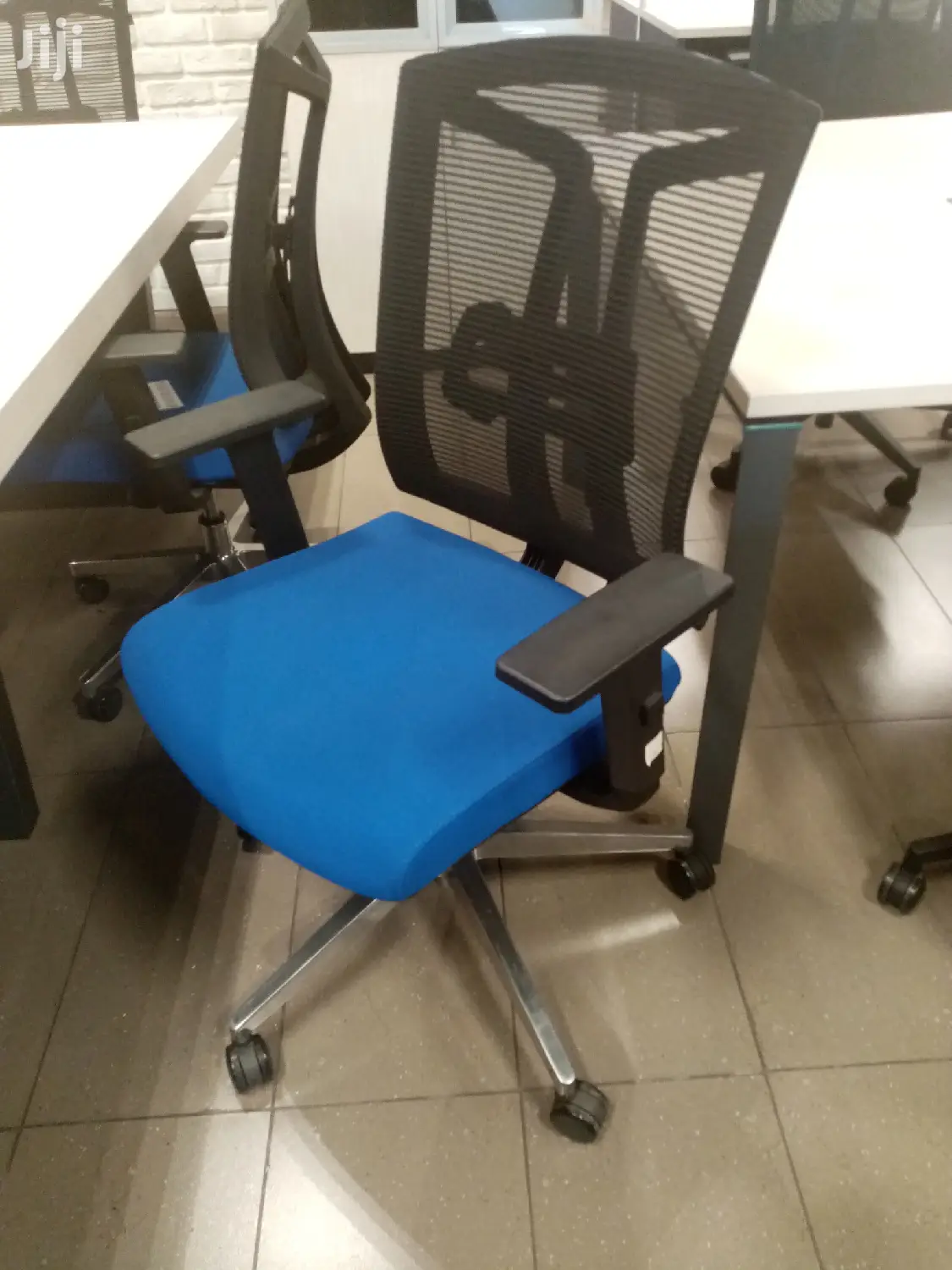 Modern Office Seat