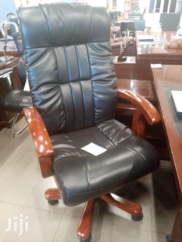 Executive Office Seat - main view