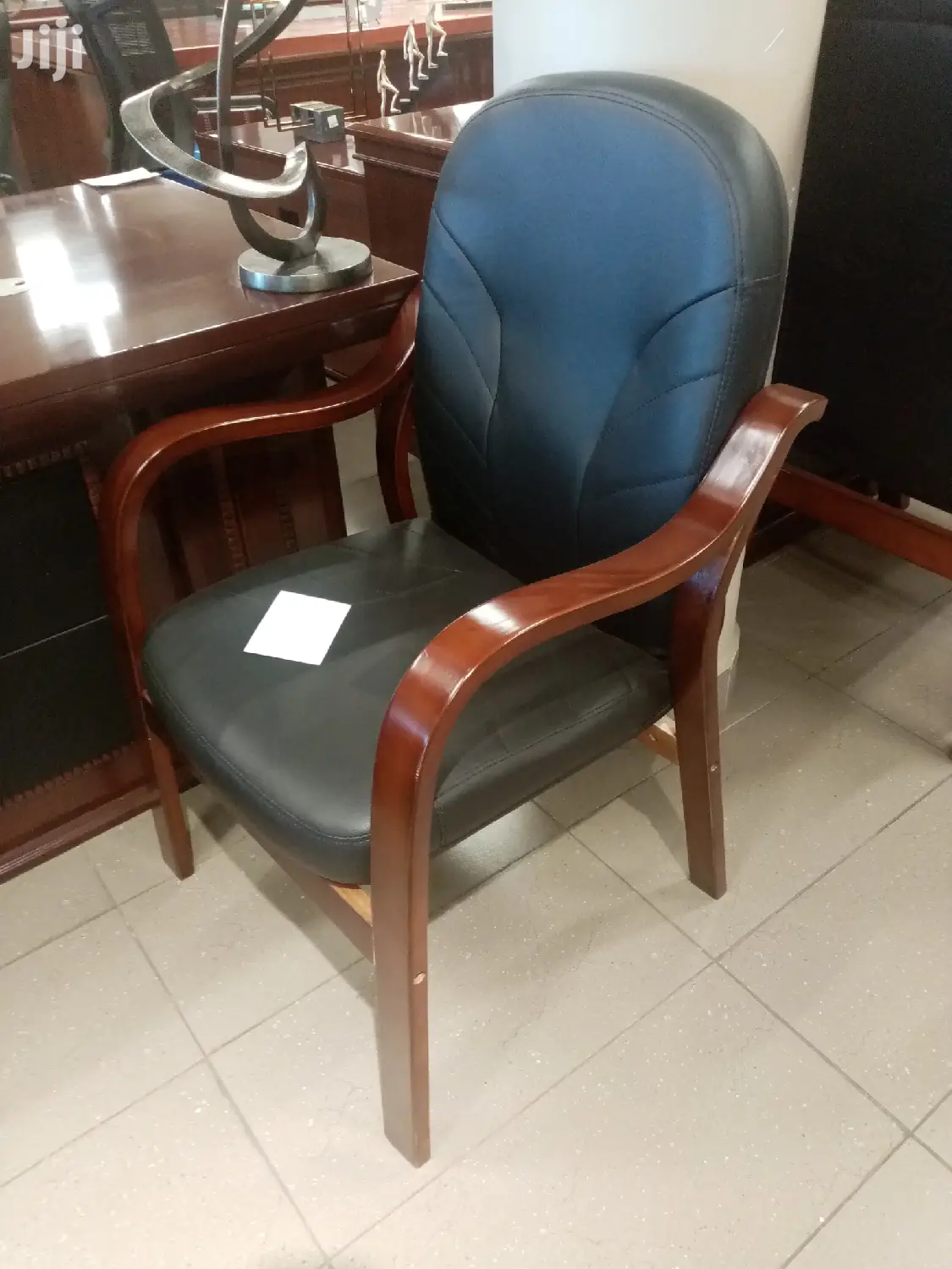 Executive Waiting Chair
