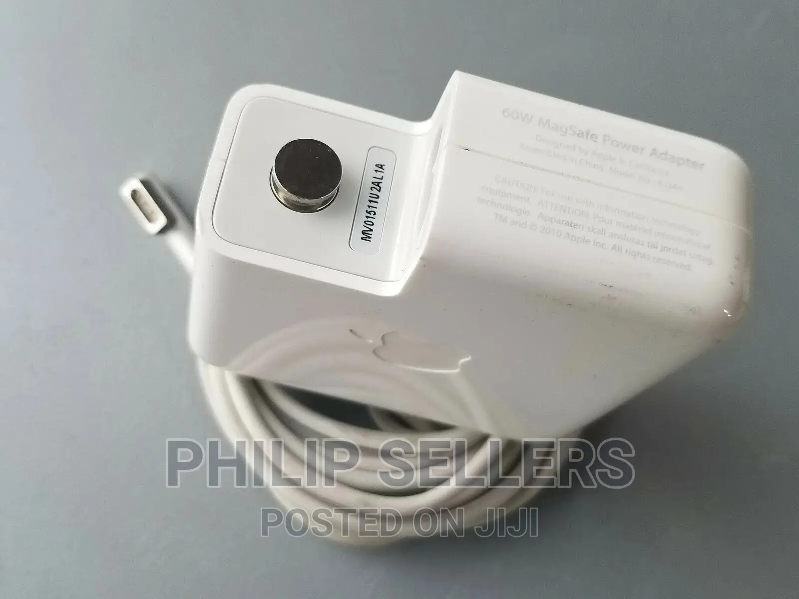 Original Apple Macbook PRO Retina 60W Magsafe2 AC Power