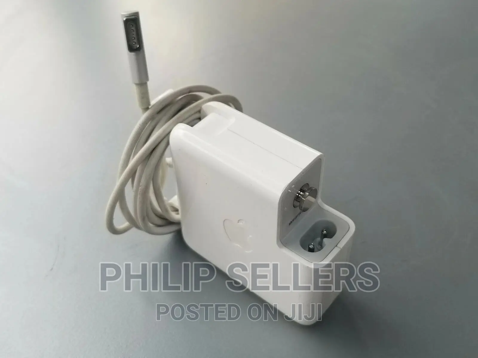 Original Apple Macbook PRO Retina 60W Magsafe2 AC Power
