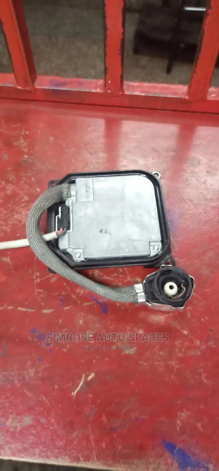 Xenon Bulb Control Unit For D4r/D4s Bulbs