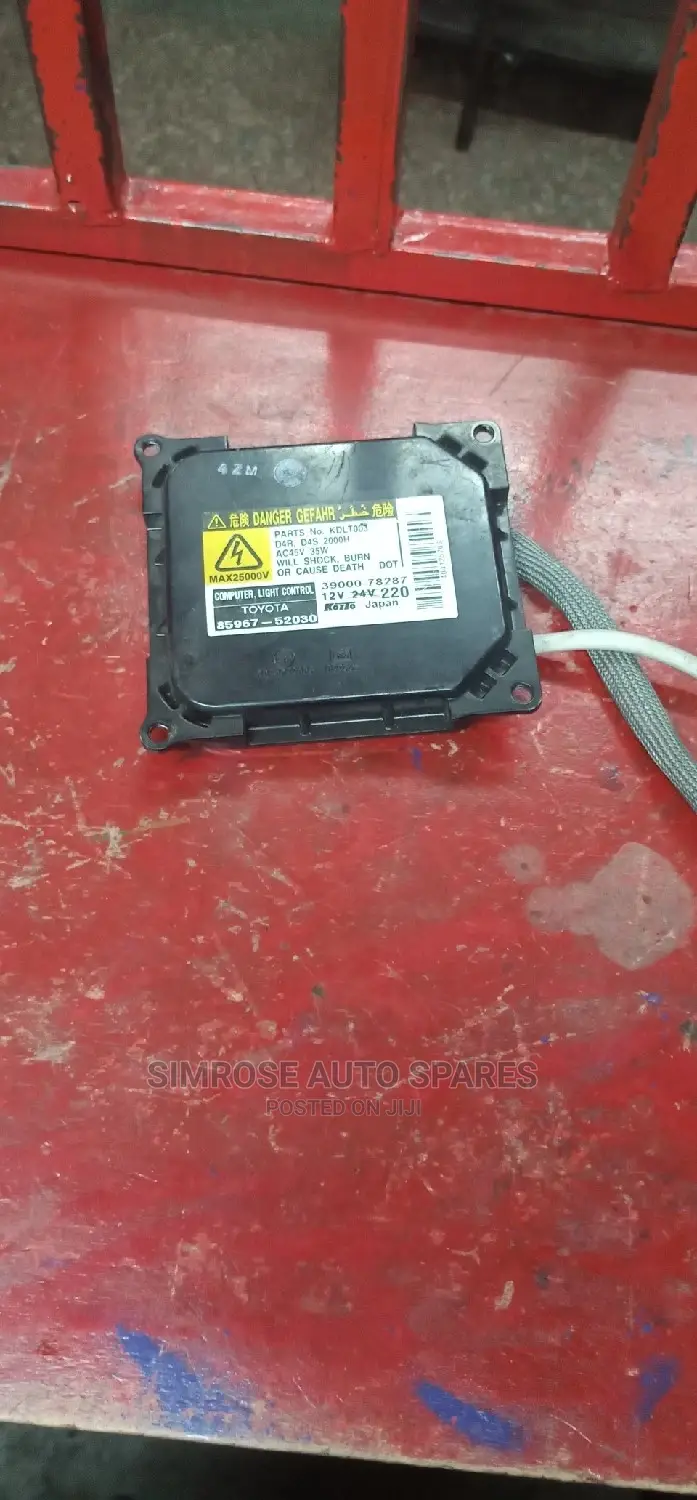 Xenon Bulb Control Unit For D4r/D4s Bulbs