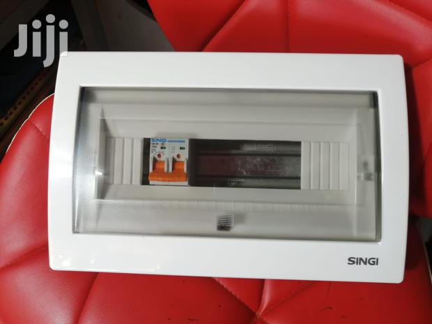 Consumer Unit 11way - thumbnail 2