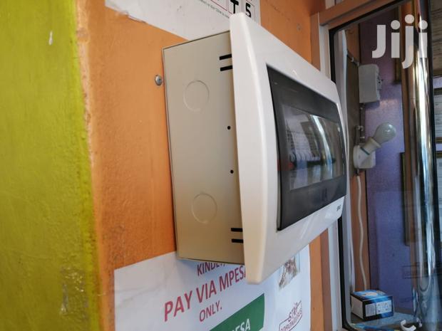 Consumer Unit 11way - thumbnail 5