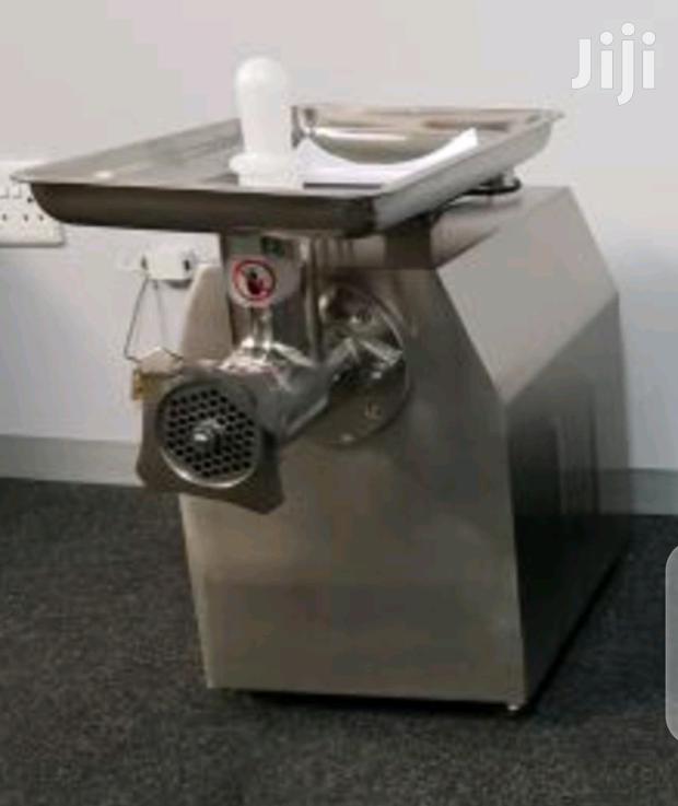 A Good Quality Meat Grinder M22