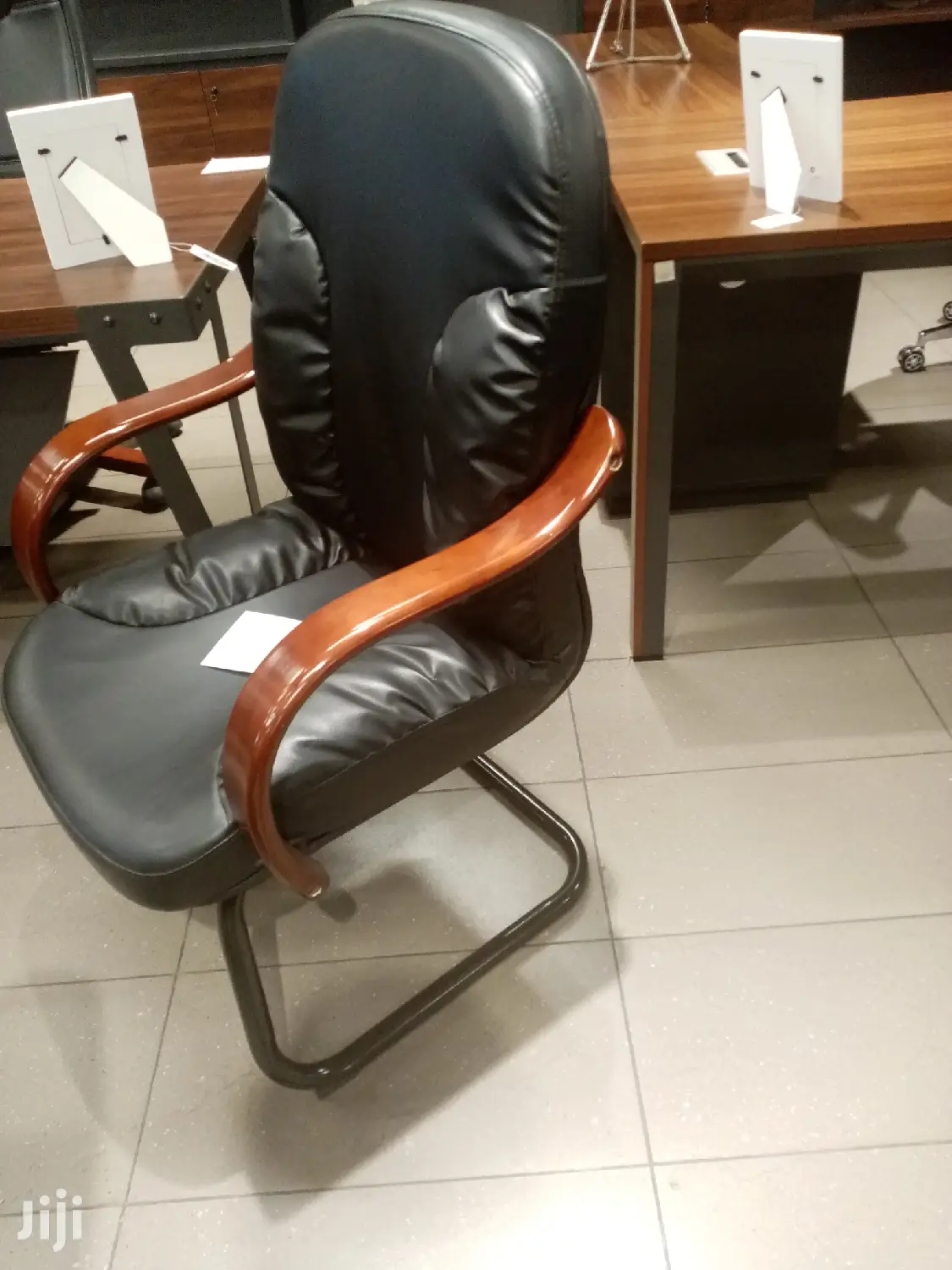Executive Reception Seat