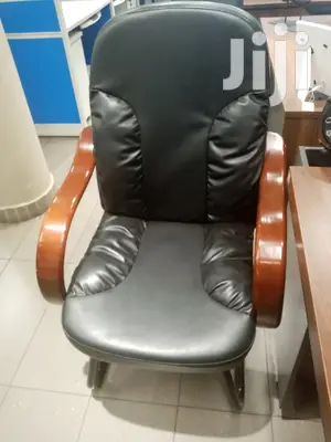 Executive Office Seat