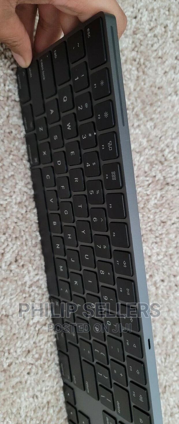 Apple Wireless Magic Keyboard With Numeric Keypad A1843 - thumbnail 2