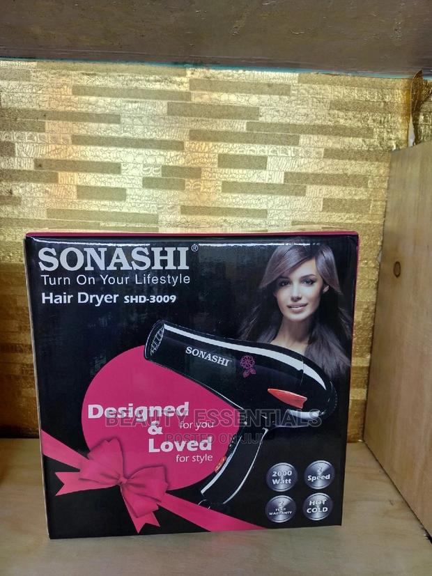 Sonash Blowdryer - main view