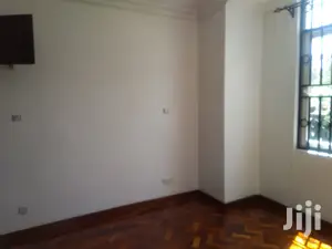 Exactive 5bedroomed Townhouse To Let