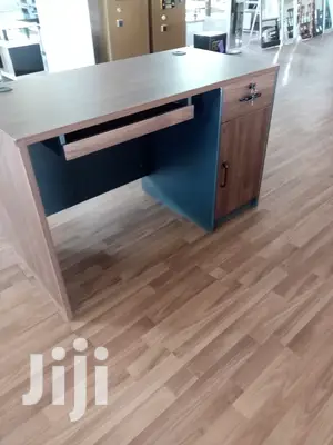 1.4m Office Desk