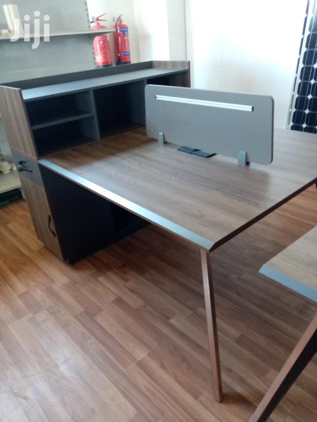 Office 2 Way Workstation - main view