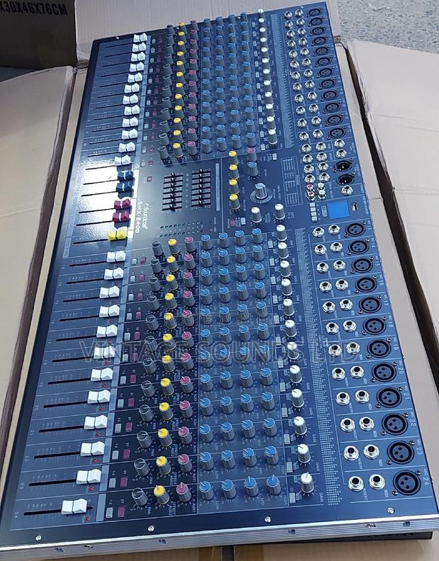 Smx2400 Live Console Mixer - thumbnail 3