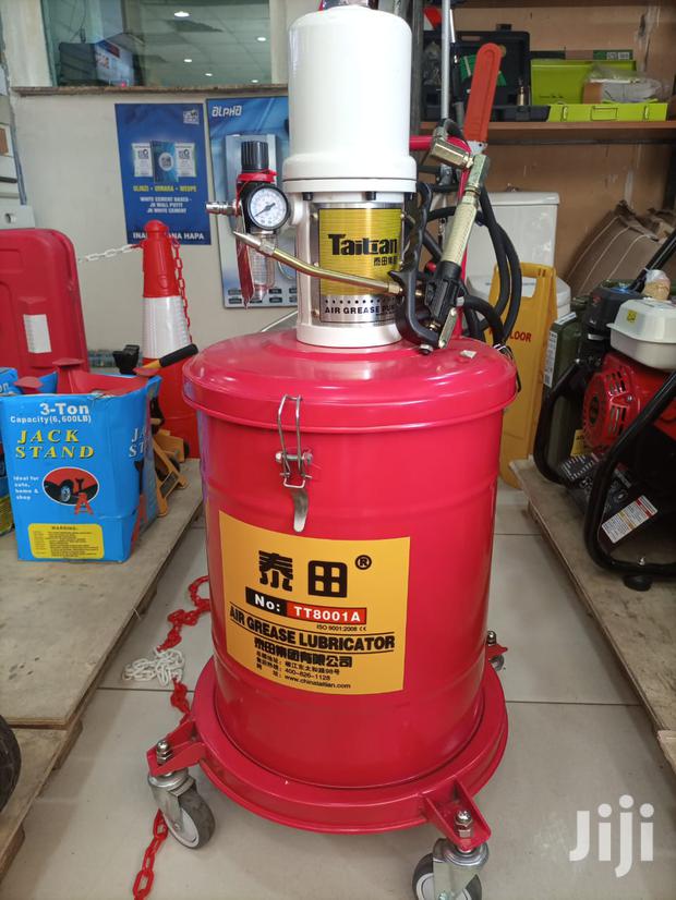 Pneumatic Grease Pump - main view