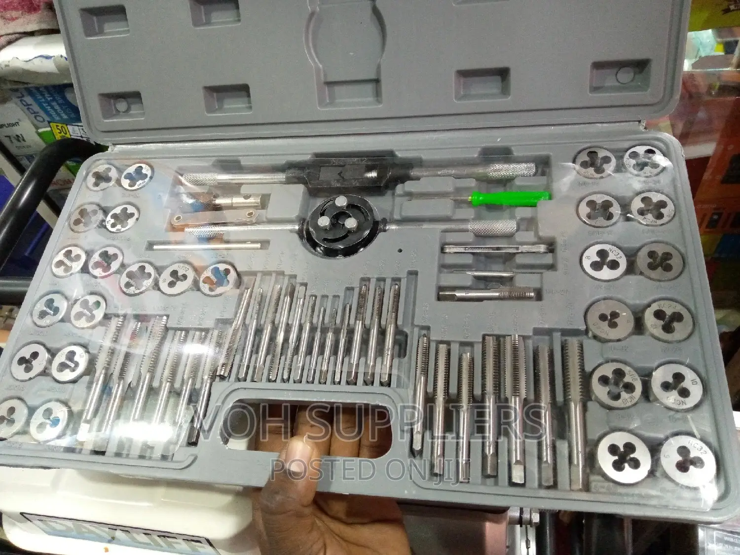 60-Pieces Tap and Die Set Metric and SAE Standard