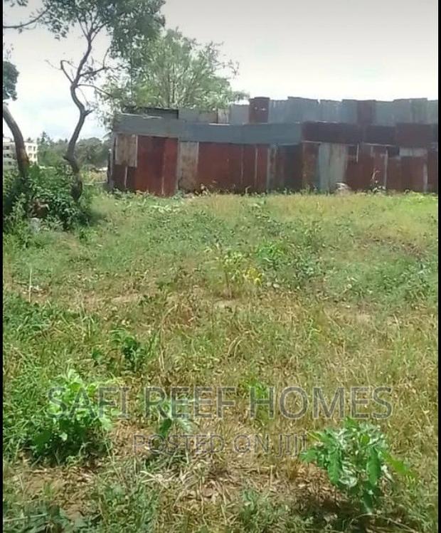 40 by 80 Plot for Sale Almost 1/8 - thumbnail 4