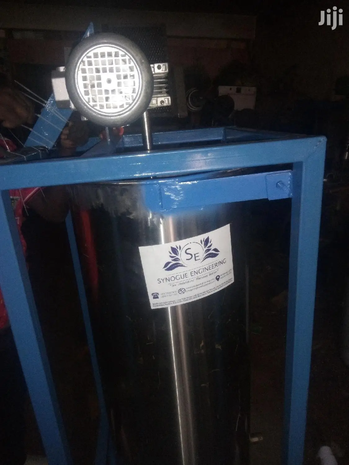 Liquid Detergent Mixer Machine