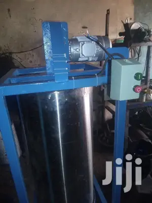 Liquid Detergent Mixer Machine