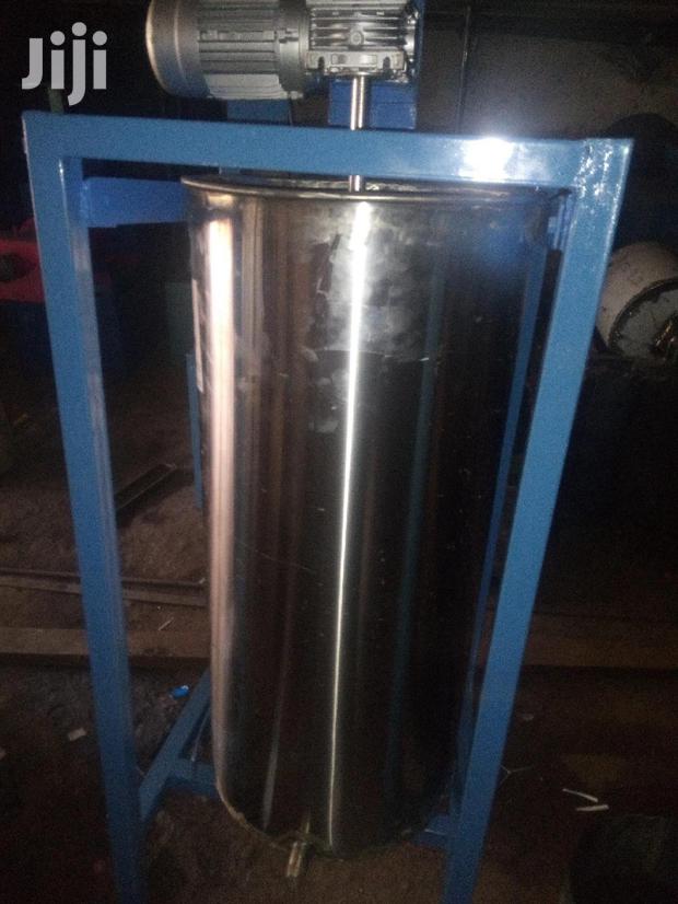 Liquid Detergent Mixer Machine - thumbnail 3