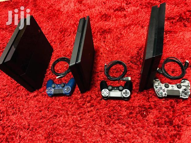 Charcoal Black Clean Playstation 4 Slim - main view