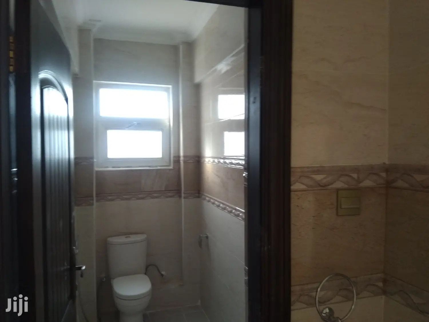 4bedroomed With Dsq Lavington Elomoro Rd