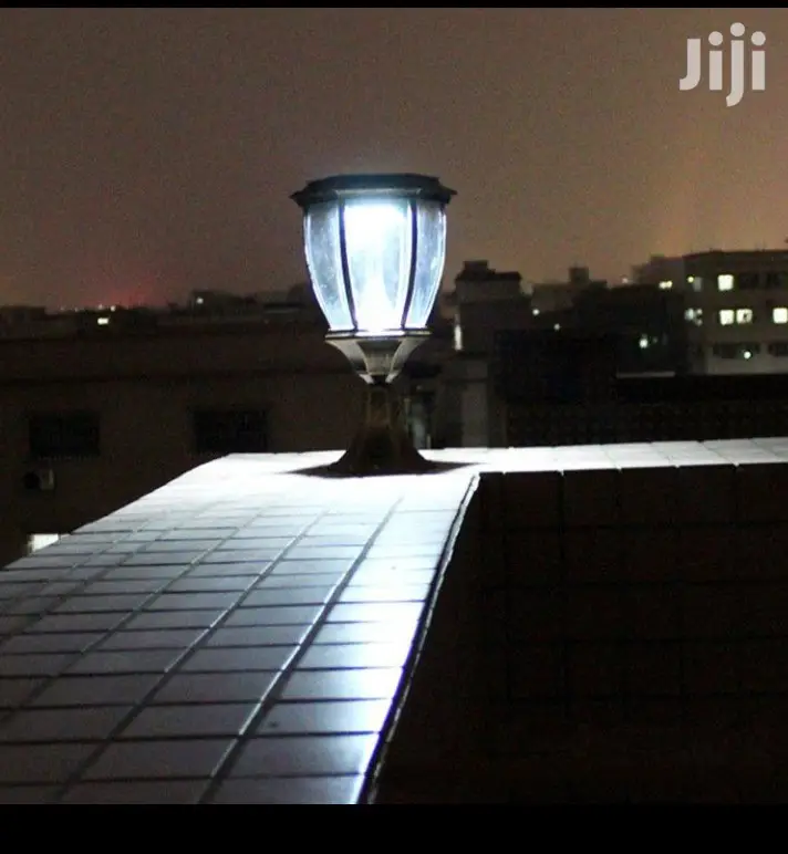 Solar Powered Pillar Lights
