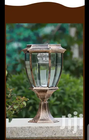 Solar Powered Pillar Lights