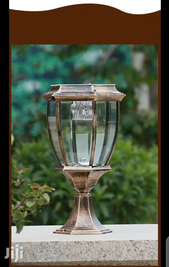 Solar Powered Pillar Lights