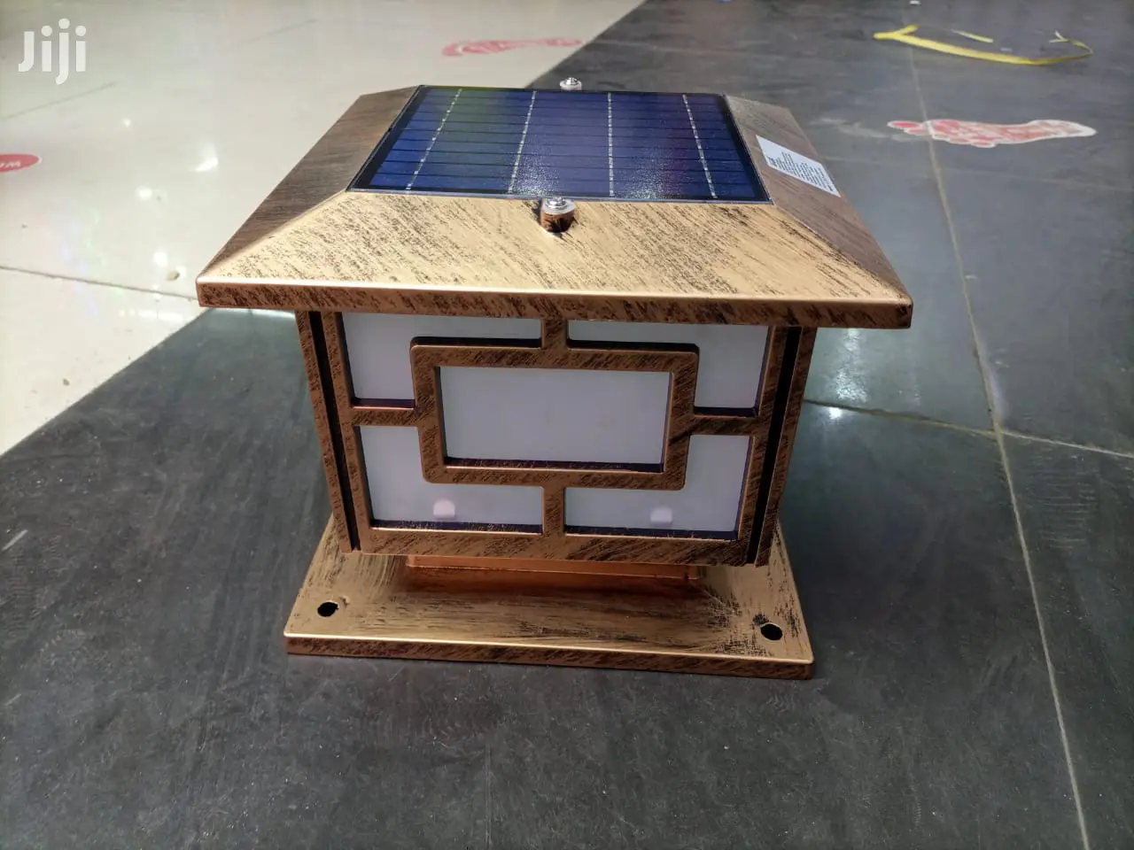 Solar Gate Lights