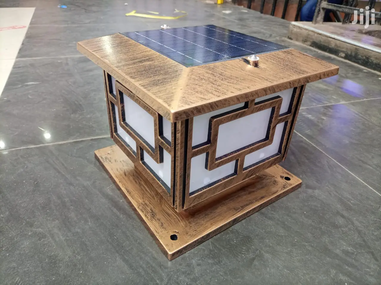 Solar Gate Lights
