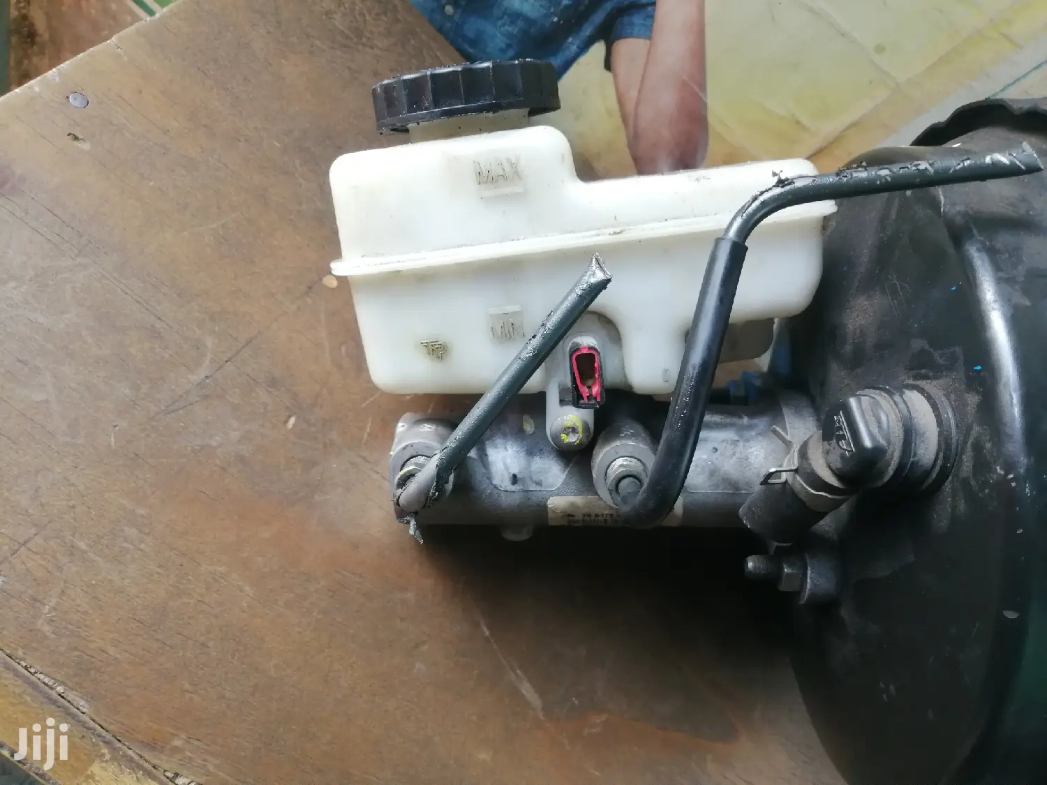 Nissan Navara/Hardbody Brake Booster/Master Cylinder.