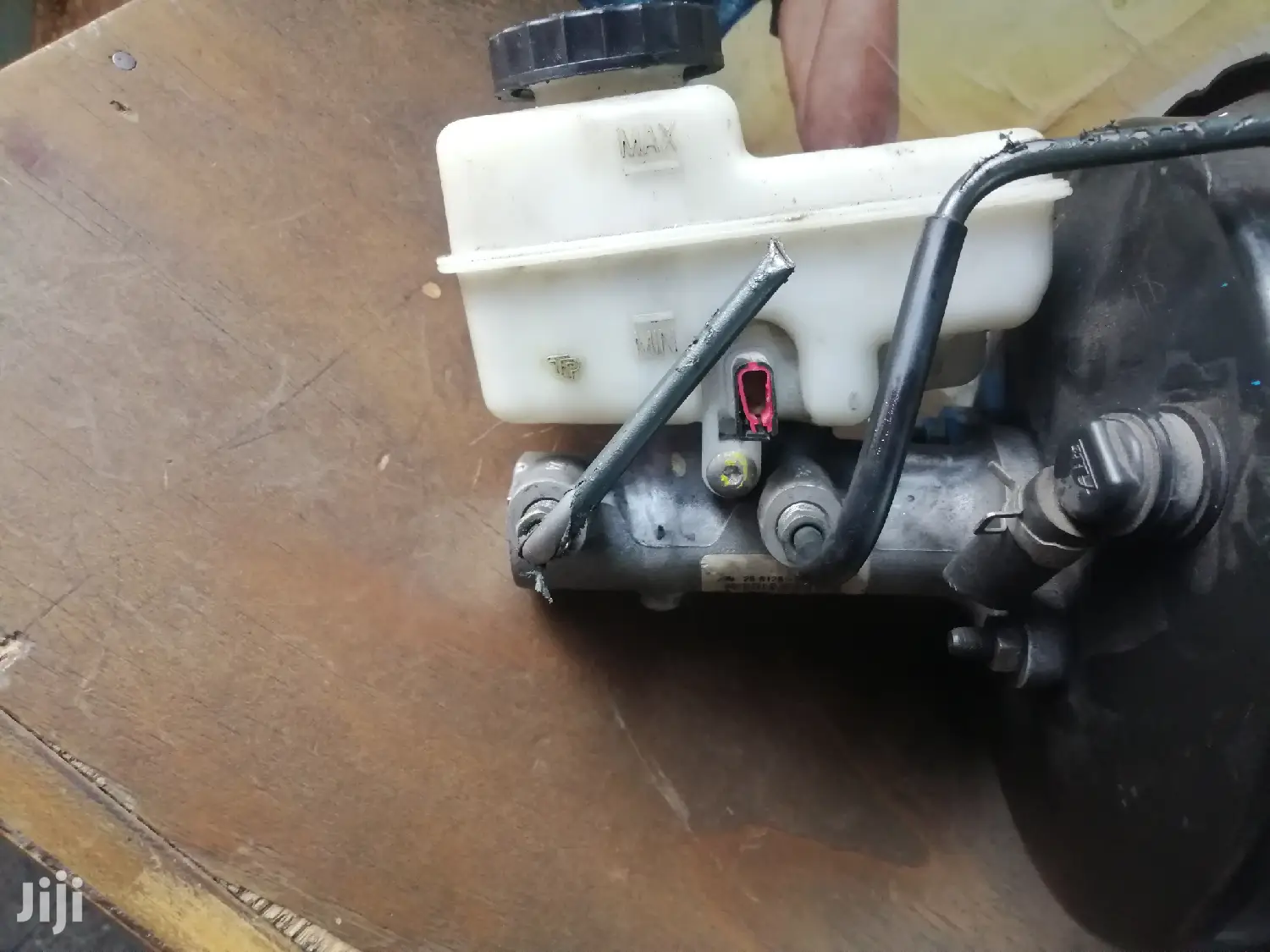 Nissan Navara/Hardbody Brake Booster/Master Cylinder.