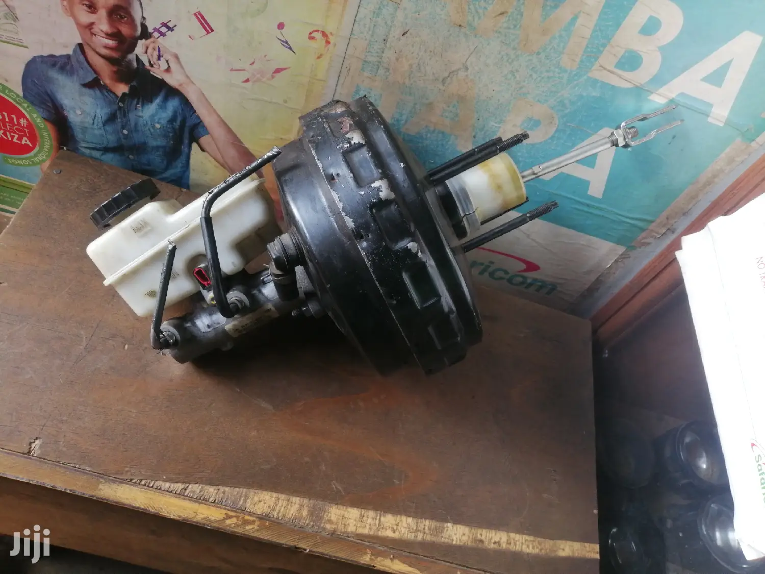 Nissan Navara/Hardbody Brake Booster/Master Cylinder.