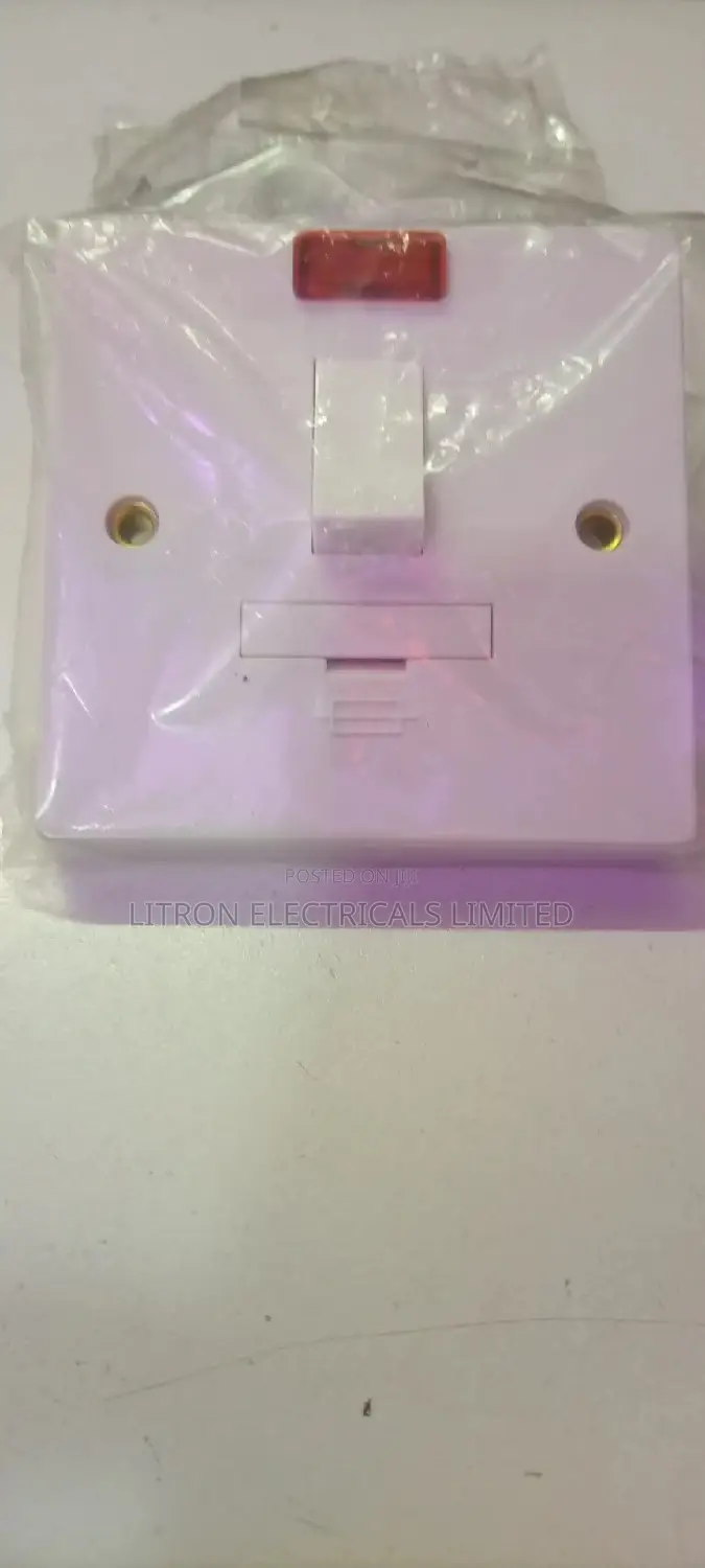 Spur Switch