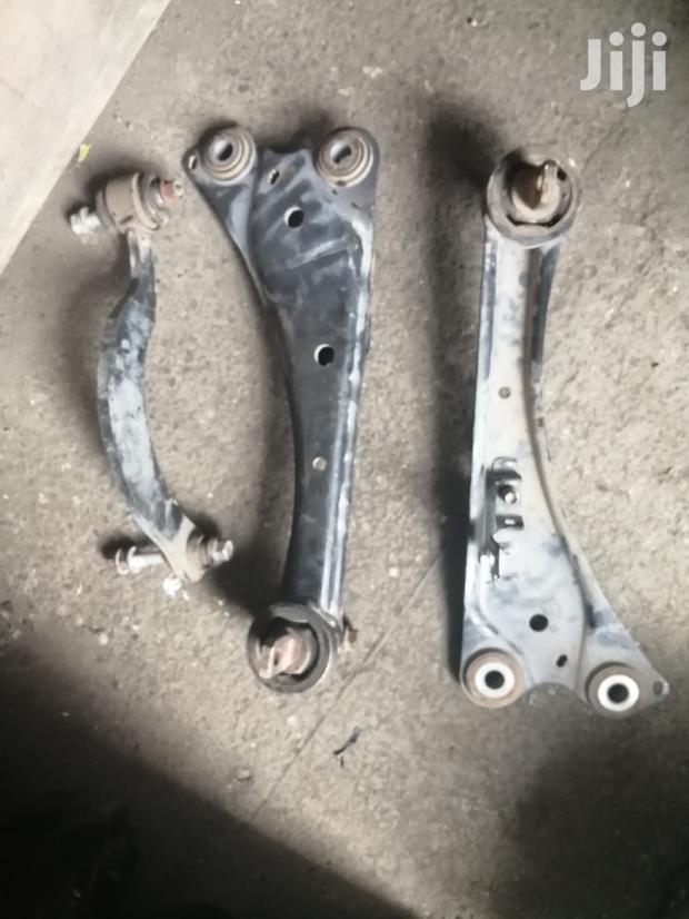 Toyota Vanguard Rear Control Arms.
