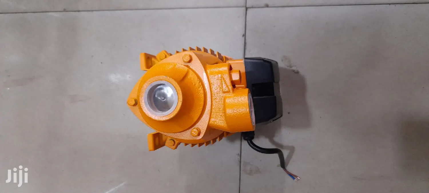 Dera Booster Waterpump 0.5HP Head 38m DK60