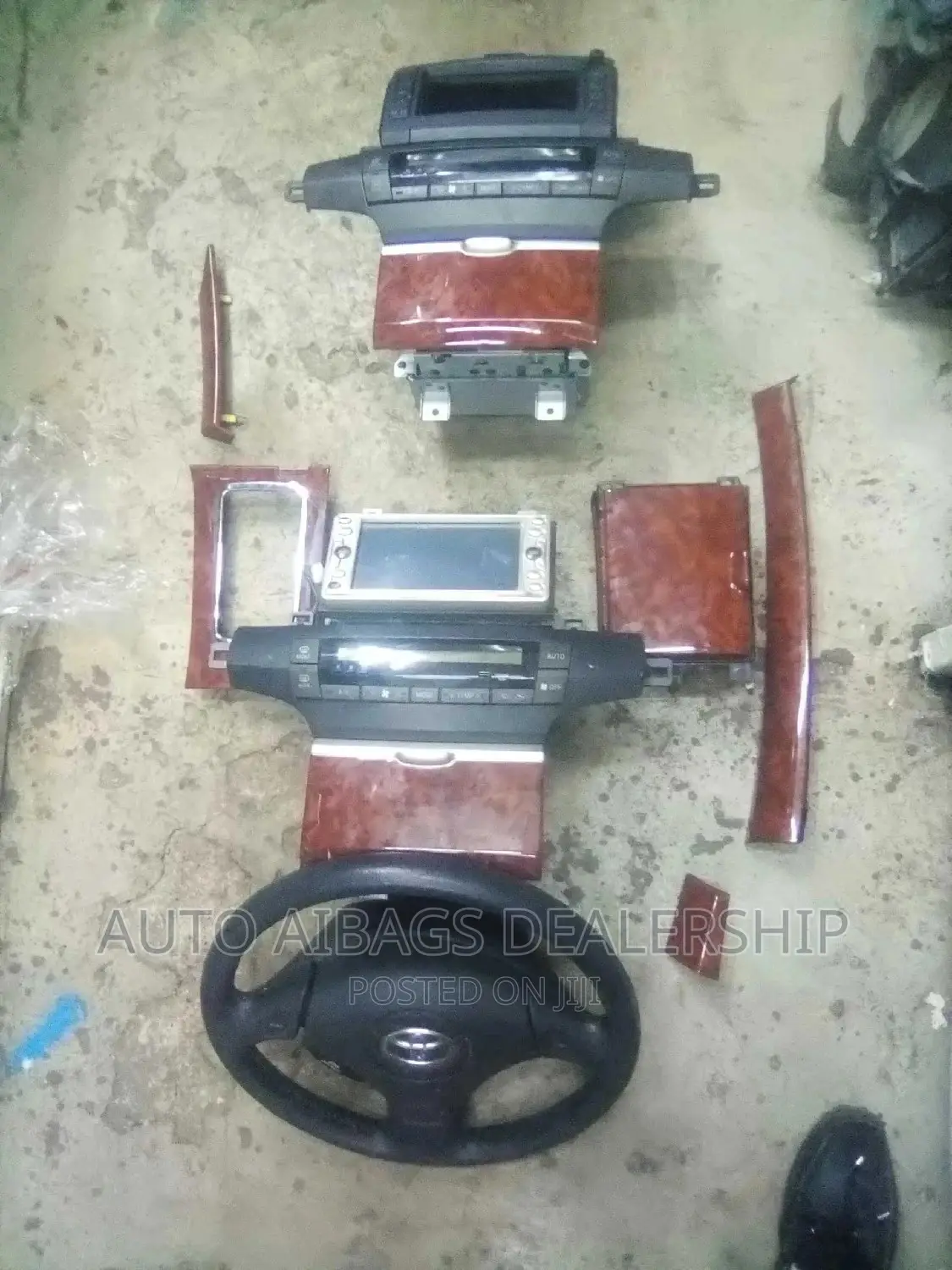 Radios Premio 240 and Its Stearing.