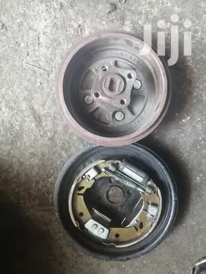 Nissan Note Rear Hub/Drum.
