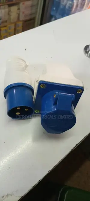 Industrial Sockets