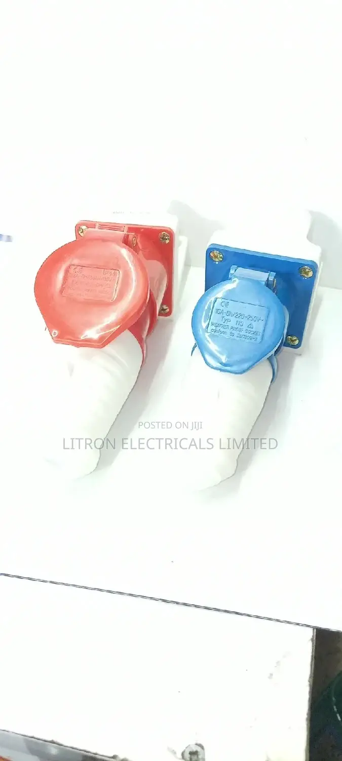 Industrial Sockets