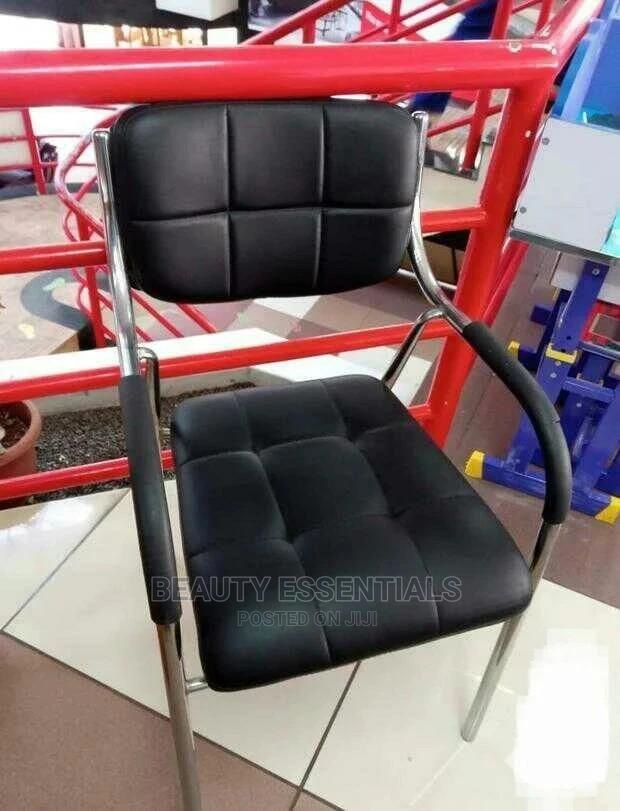 Salon/ Ped/ Manicure Seat - main view